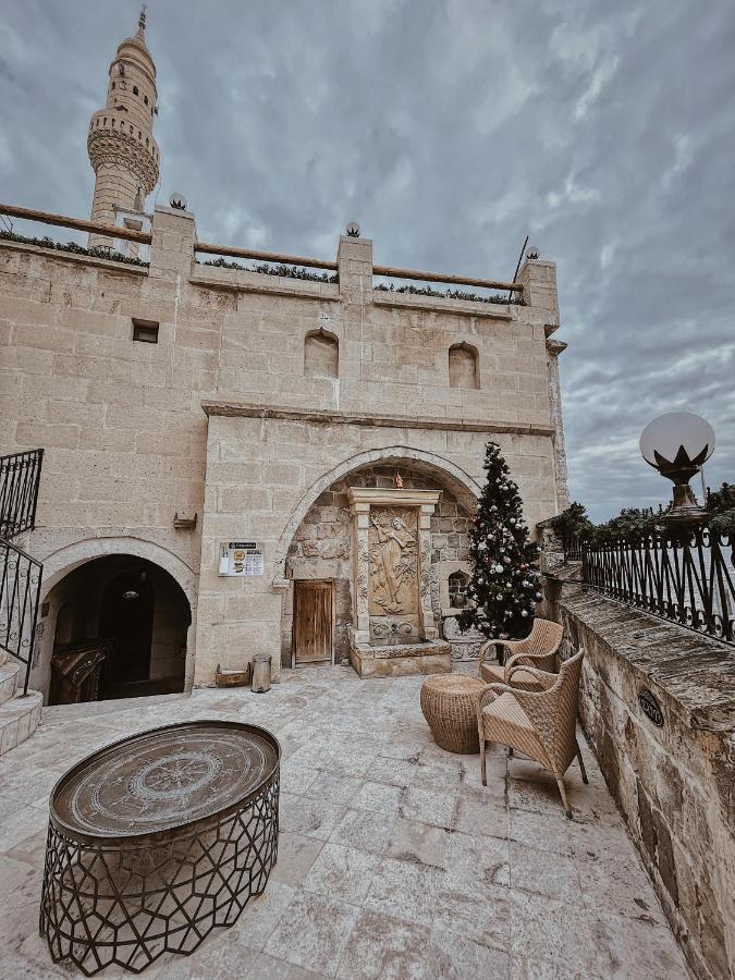 Mimi Cappadocia Luxury Cave Hotel Ючхисар Екстериор снимка